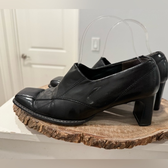 Paul Green Shoes - Paul Green Munchen Black Leather Heels! Size 6.5